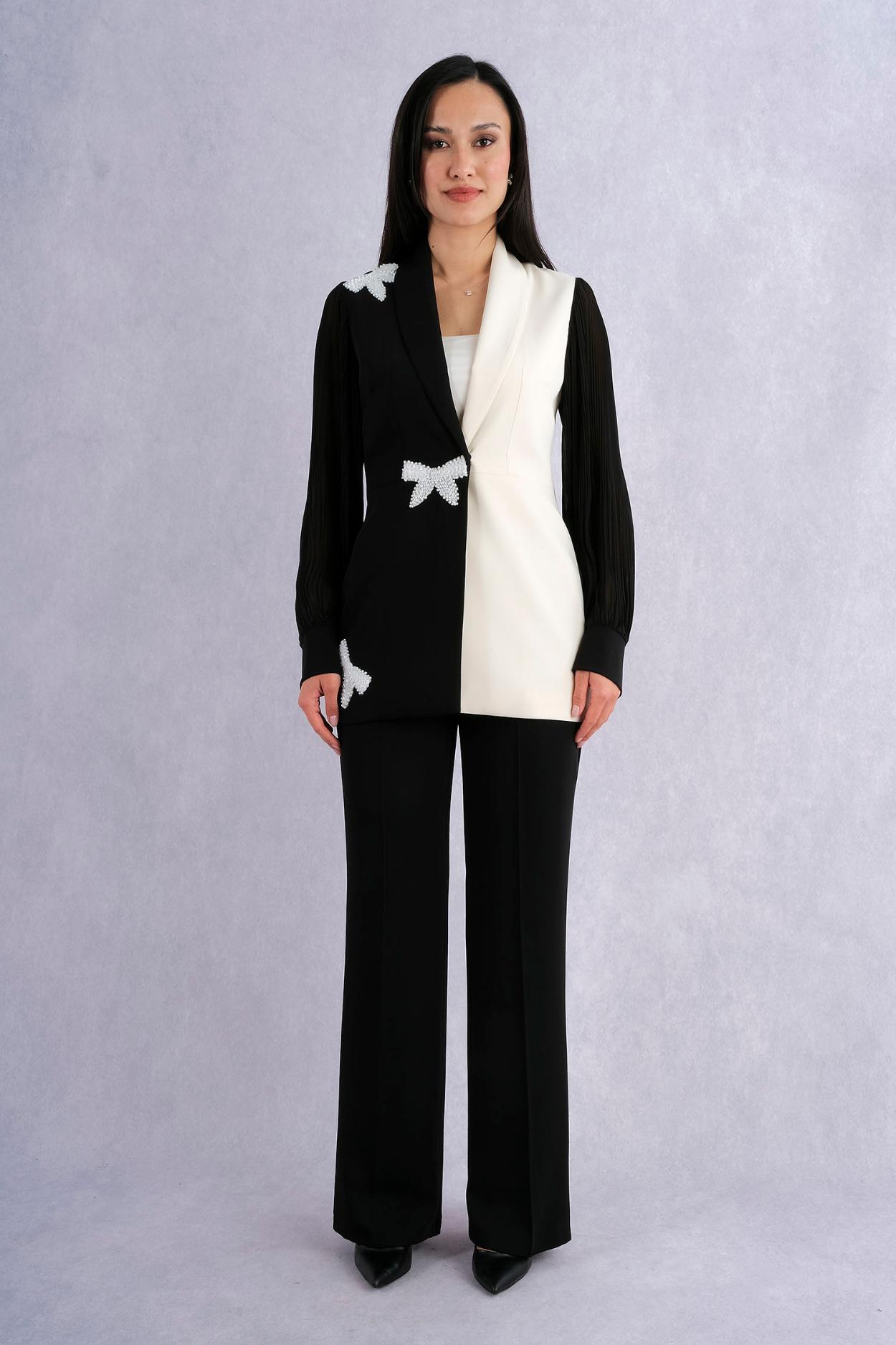 Qne Tu Bow Applique Blazer Trouser Set